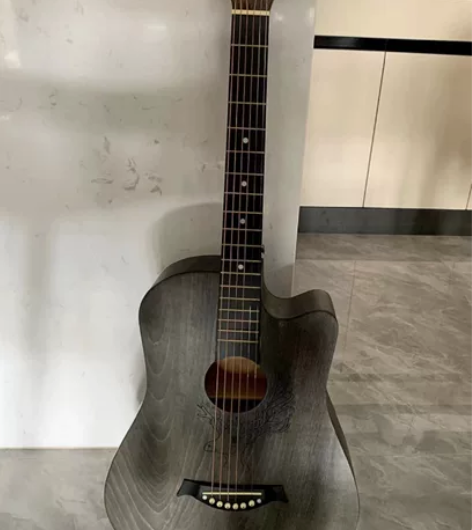 转让原价1000多的几乎全新吉他便宜出了，...