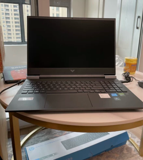 光影精灵8 3060 12代i7游戏笔记本...