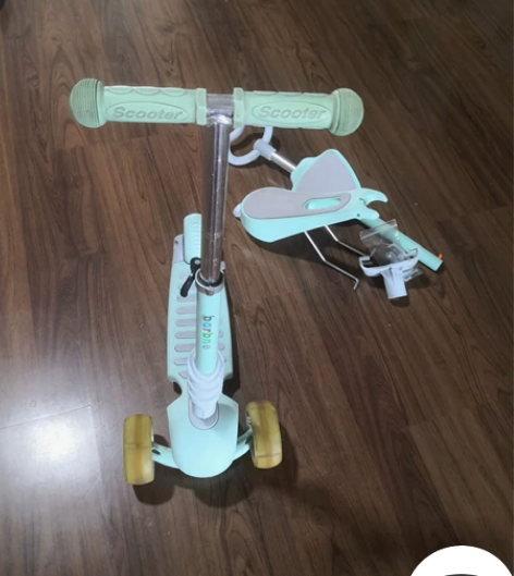 小孩滑板车，可骑，可坐，可推，骑和推的配件早就拆下来了，还是...