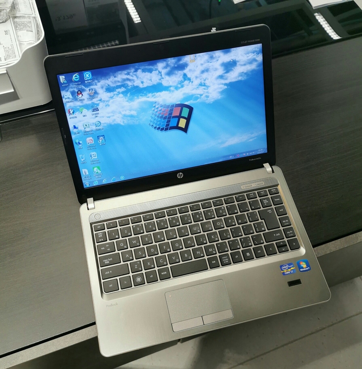 14寸  i7惠普笔记本   8g运行内存...