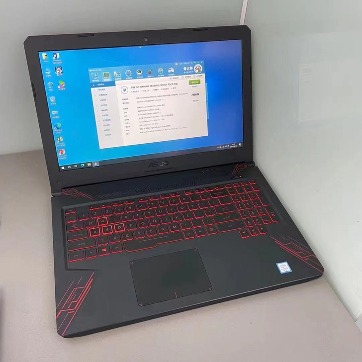 华硕笔记本 飞行堡垒FX80G  15.6...