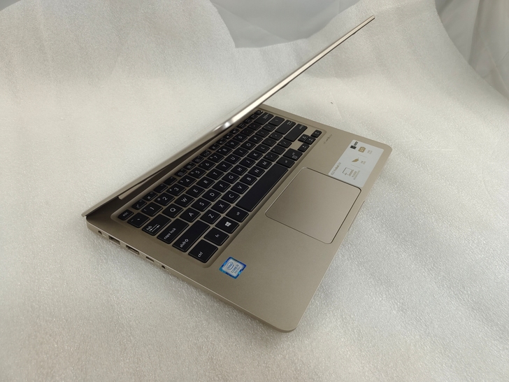 华硕 X411UA 笔记本电脑