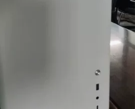 乔思伯D40白色机箱，matx尺寸的atx...