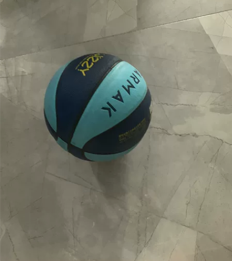 斯凯奇篮球 直径20。原价79 40元...