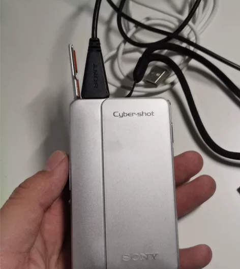 包邮出闲置进口索尼相机（诚心买可以拍摄验机...