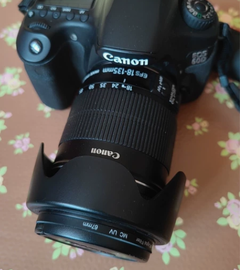 佳能canon单反相机和镜头，型号EOS6...