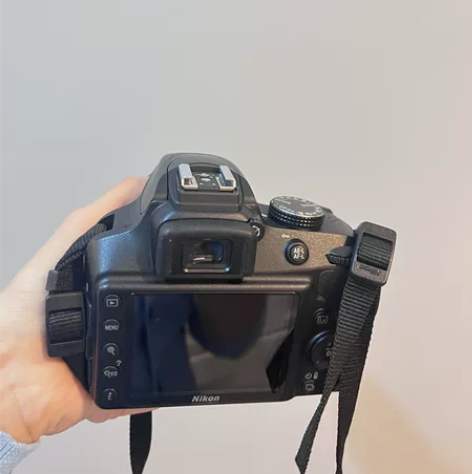 尼康单反套机 一时冲动买了有几年了 基本没...