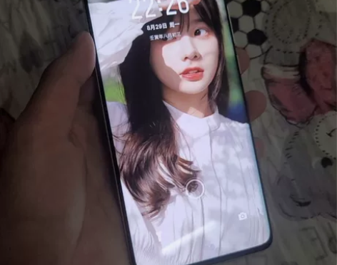 ?魅族18 踏雪 12+256 屏幕无磕碰...