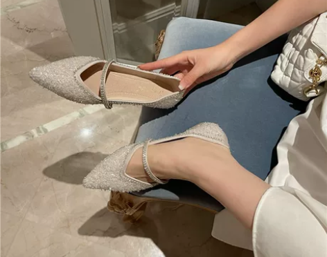 韩版2022春季新款浅口尖头水钻亮片单鞋女...