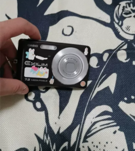 卡西欧z77 CCD相机 成色不错，功能正...