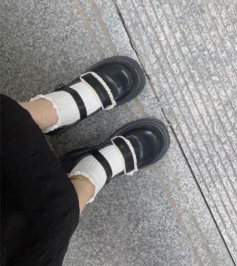 玛丽珍鞋女时尚百搭浅口复古可爱配裙子厚底小...