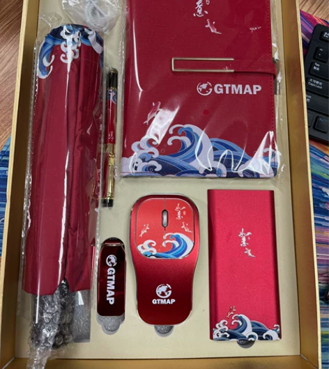 年会礼品，充电宝10000mah，无线鼠标...