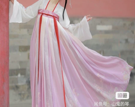 茗月萱的，开福袋开出，仅试穿包装吊牌都在，...