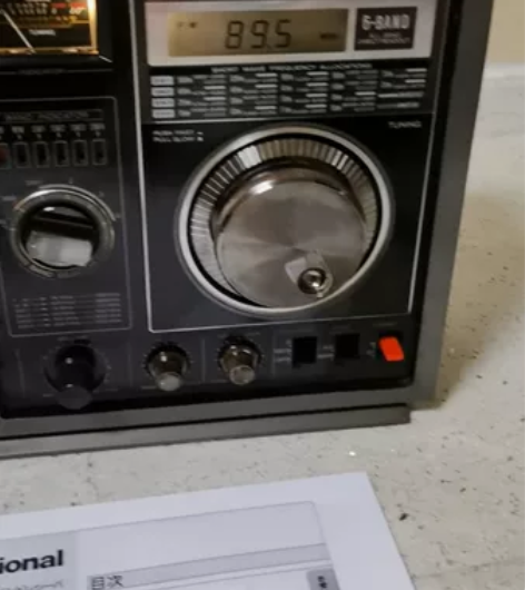 松下N标RF-B300高级收音机，成色非常...