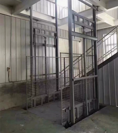 液压货梯 操作简单，使用方便，用料厚实，安...