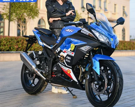 小忍者国四电喷摩托车跑车重型机车400cc...