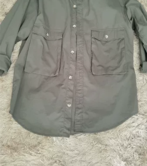 阔版工装风衬衫可当外套穿适合175一180...