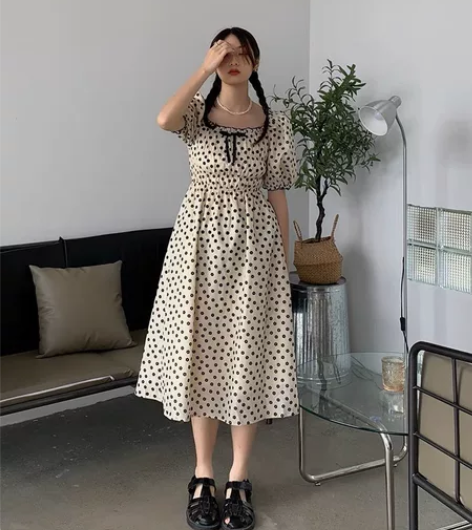 连衣裙女夏天2022新款裙子法式收腰小清新...