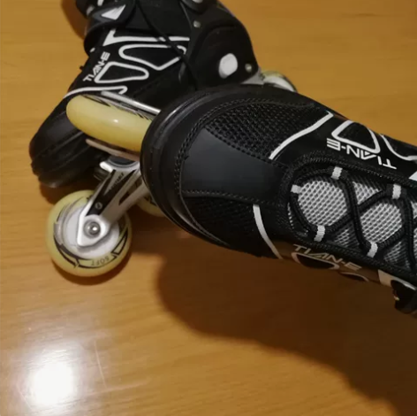 全新42码-45码溜冰鞋成年夜光轮滑鞋旱冰...