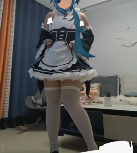 蕾姆cos 衣服＋假发＋平底鞋（无裙撑无裙...