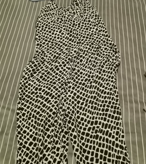 连体裤 170号 八新 感兴趣的话点“我想...