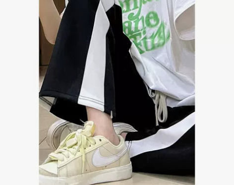 侧条纹运动裤女胖mm高腰直筒女夏季薄款休闲...