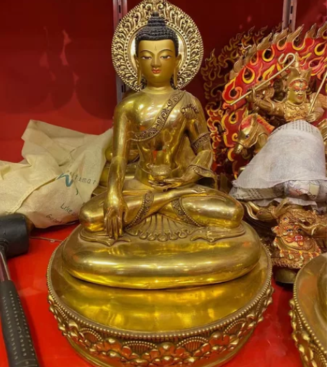 一组精品三宝佛，高12英寸，30.48cm...