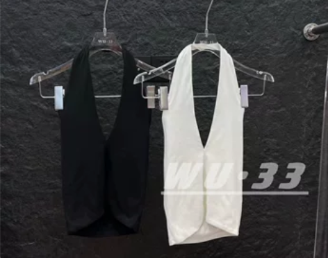 挂脖背心性感百搭显瘦露背设计感外穿v领内搭...