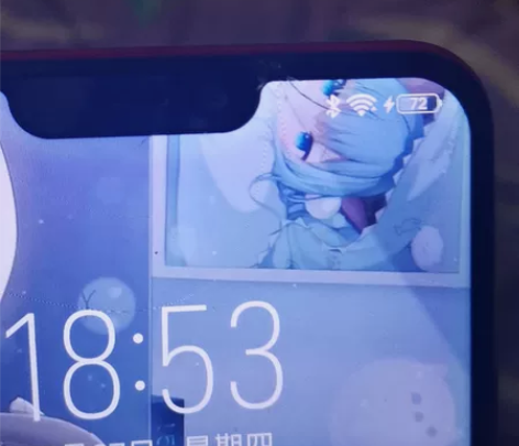 vivo Y83，4+64，屏幕上方被摔掉...