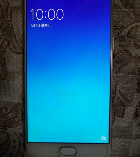 oppo手机，型号看图，内存4+64没有账...