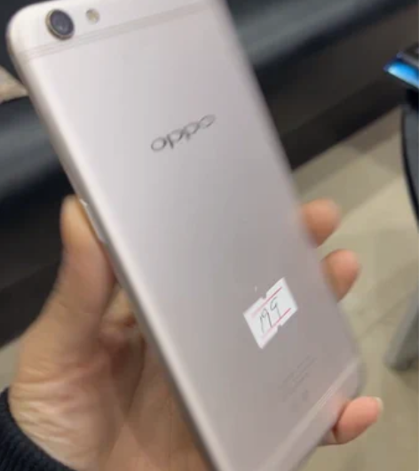 Oppo R9s 4+64内存全员无维修价...