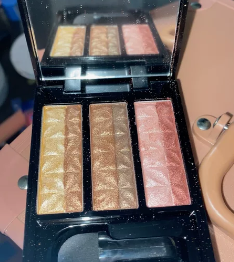 Y.CIO六色眼影+小辣椒03号色散粉+速...