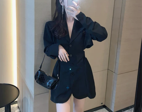 小香风连衣裙女神范2020新款夏遮肚子收腰...