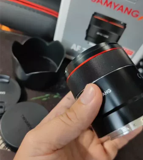 森养75mm 1.8 索尼FE全画幅定焦。...