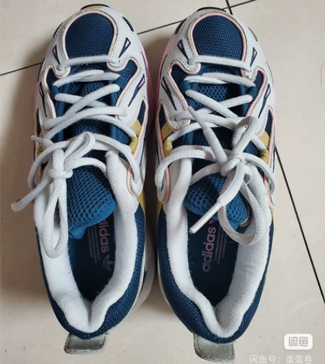 阿迪运动鞋，正品，感兴趣的话点“我想要”和...