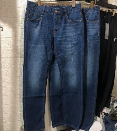 品牌男士修身版型秋款纯棉无弹力牛仔长裤特价...