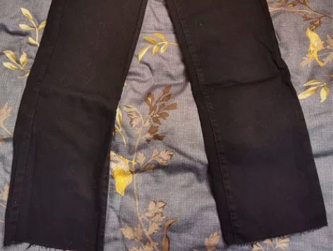 黑色牛仔裤 25尺码 全新 低价处理 不议...