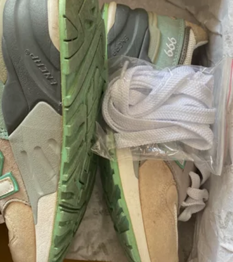 新百伦鞋子（赠送鞋带） 我记得是tb买的现...