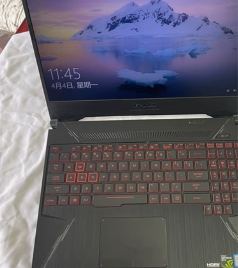 华硕飞行堡垒6 FX86FM 15寸游戏本...