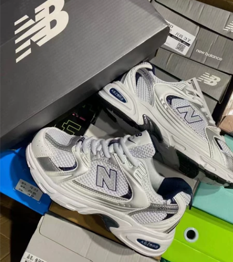 新百伦运动鞋女老爹男鞋530n字百搭春秋季...