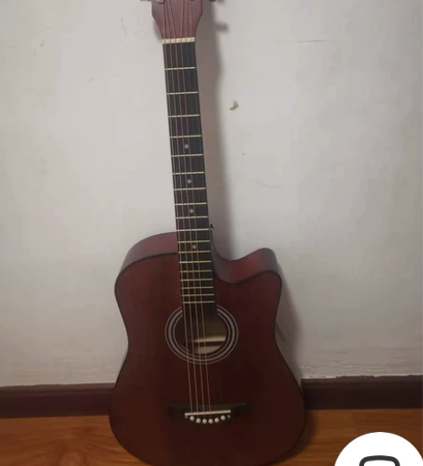 转让吉他。大学时候买来自己学用的，后来因 ...