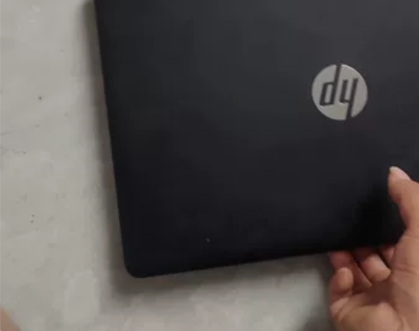 惠普光影精灵3 无硬盘 i5 7代开机风扇...