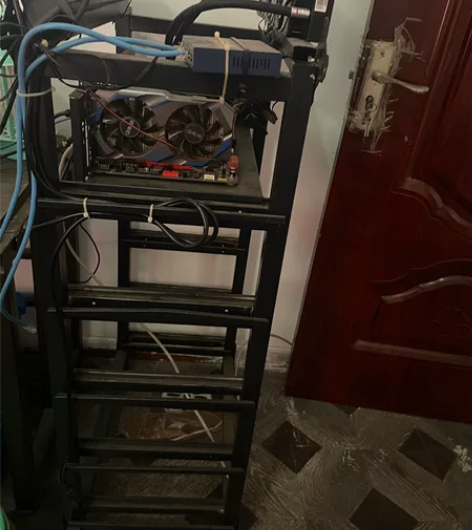 E5 工作室机架 开放式机箱  5位5托盘...