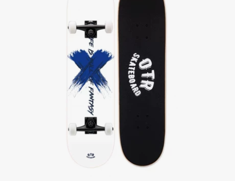 滑板闲置转手，几乎全新，滑板包，工具和原包...