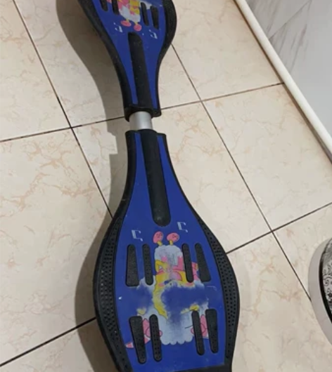 搬家 出售孩子单轮滑板 感兴趣的话点“我想...