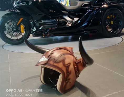 哈雷复古头盔牛角盔摩托车头盔皮盔 感兴趣的...