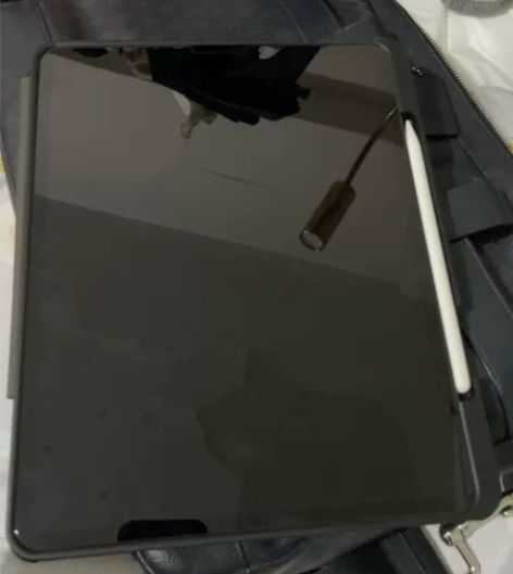 iPad pro 256 感兴趣的话点“我...