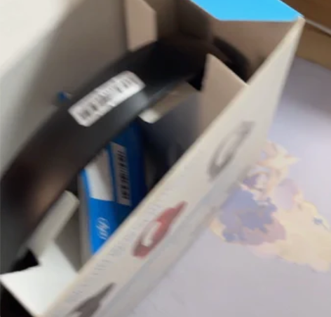 惠普蓝牙头戴式耳机，全新出售 详情看图片