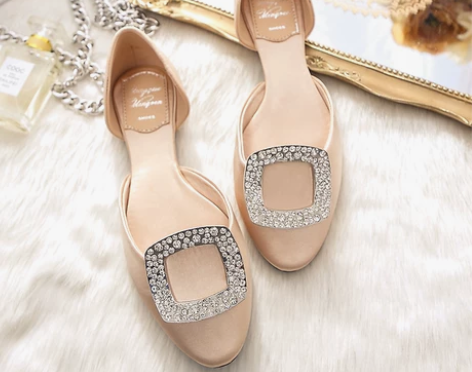 尖头单鞋女平底百搭水钻方扣绸缎平底鞋浅口平...