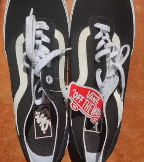 全新vans milton运动休闲系列 低...